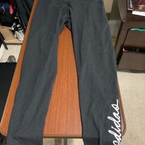 Women’s adidas leggings size L